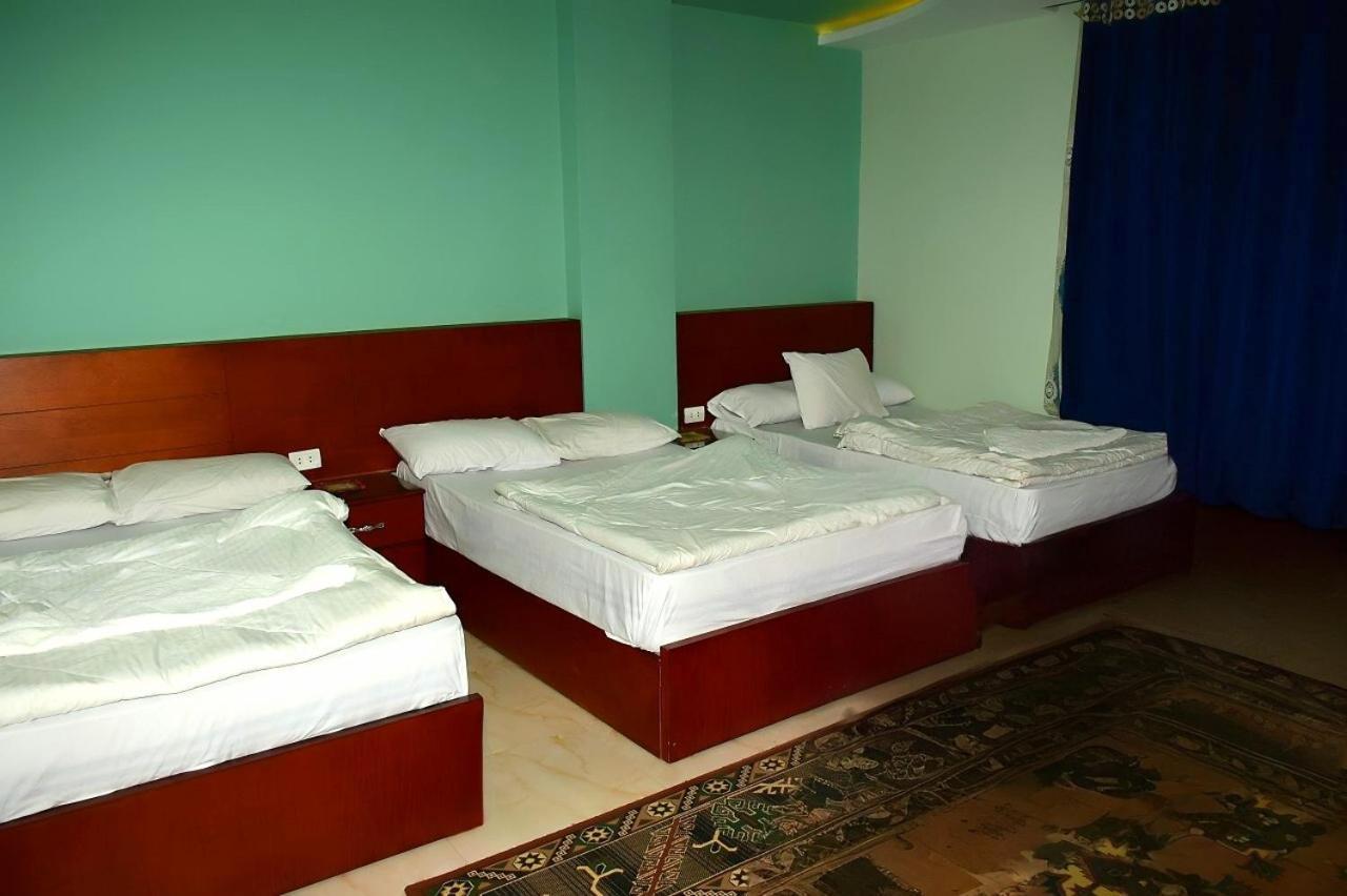 Grand Golden Pyramids View Hotel Kafret el-Gabal Exterior photo